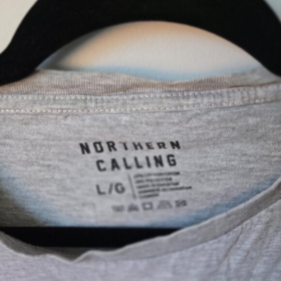 Northern Calling Milk Bag tee - Picture 2 of 3